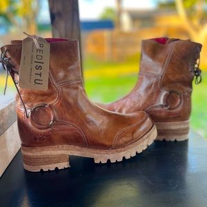 NWT BED STU DONNA BOOTS